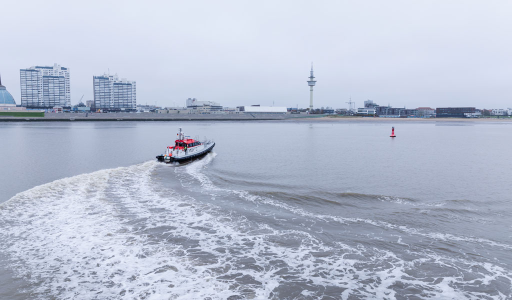 revier-halos-BHV-1 Lotsenrevier Hafenlotsen Bremerhaven - 1